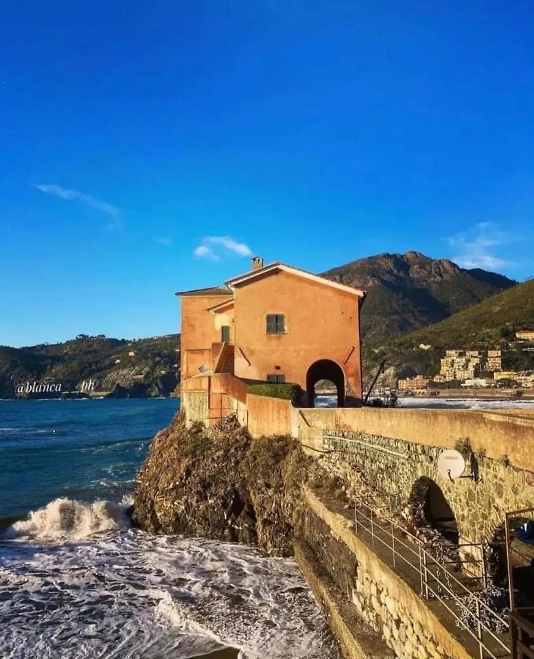 Dantis Domus At The Beach 莱万托