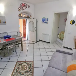 Appartamento Casa Sandrina, Levanto